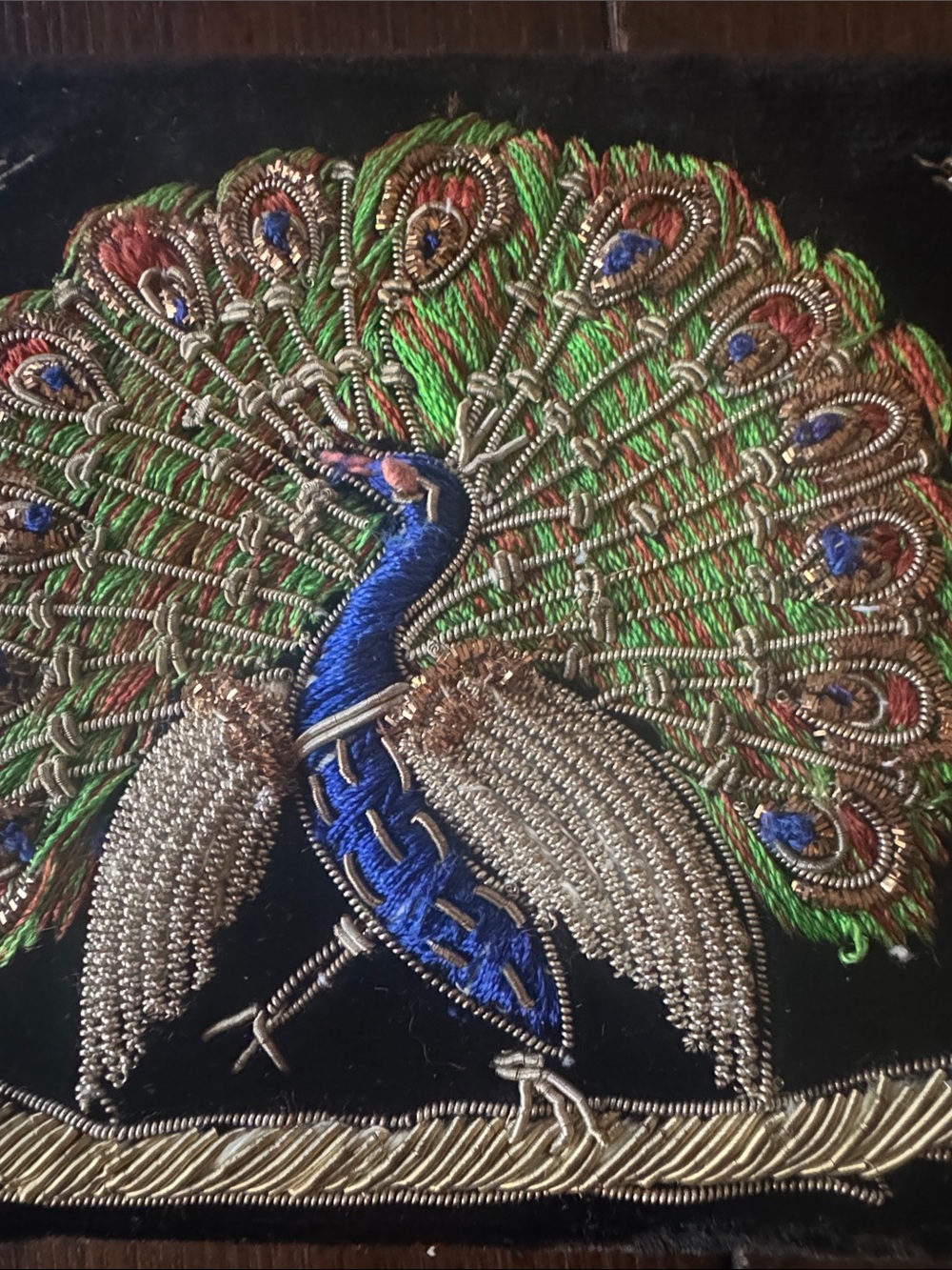 Vintage peacock beaded and embroidered clutch evening Bag - Picture 3 of 9